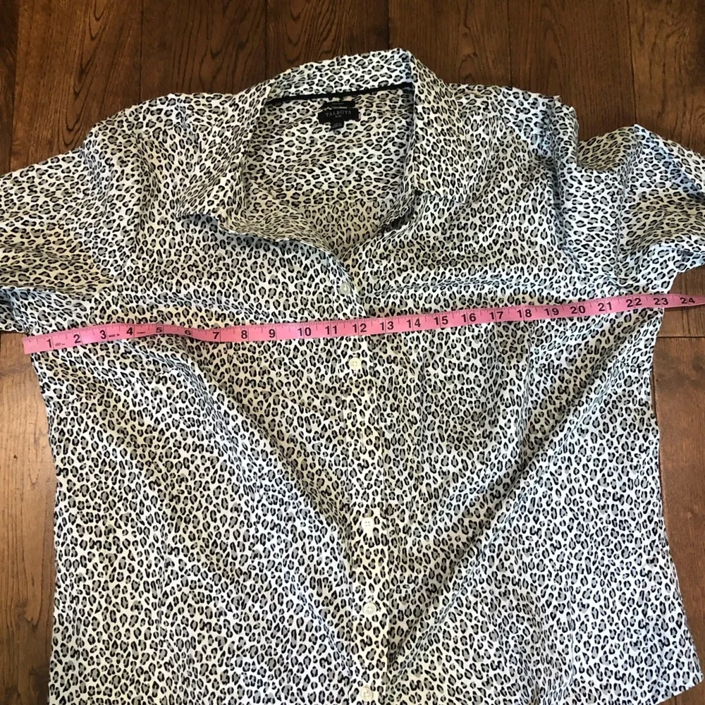 TALBOTS No Iron gray black white leopard print long sleeve button down size 14W